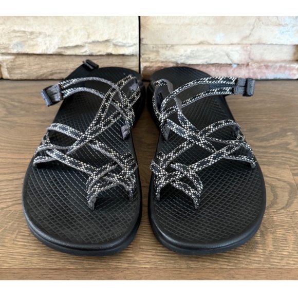 Chaco Womens Slip On Sandals Size 8 - Picture 1 of 7